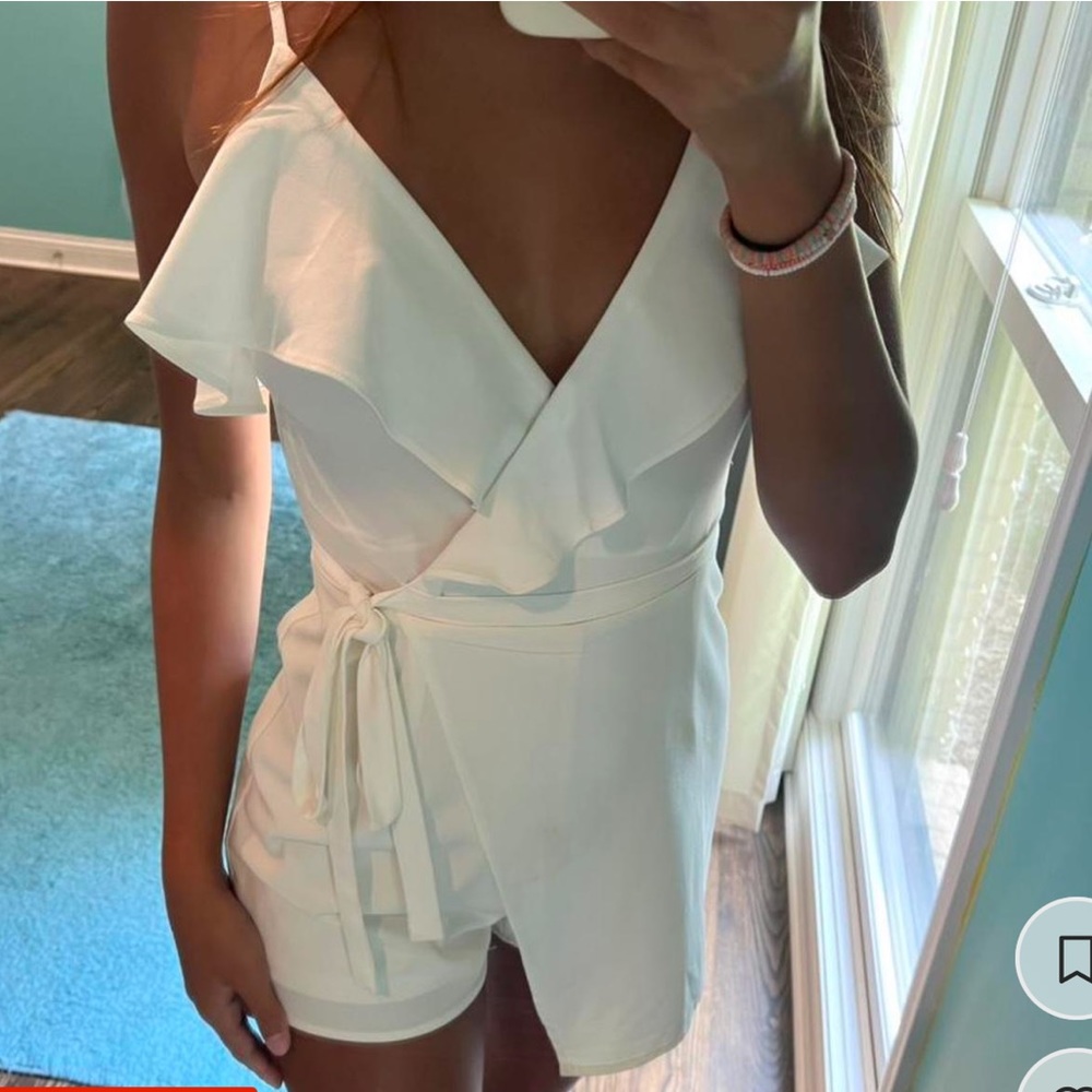 worn once blue blush white romper